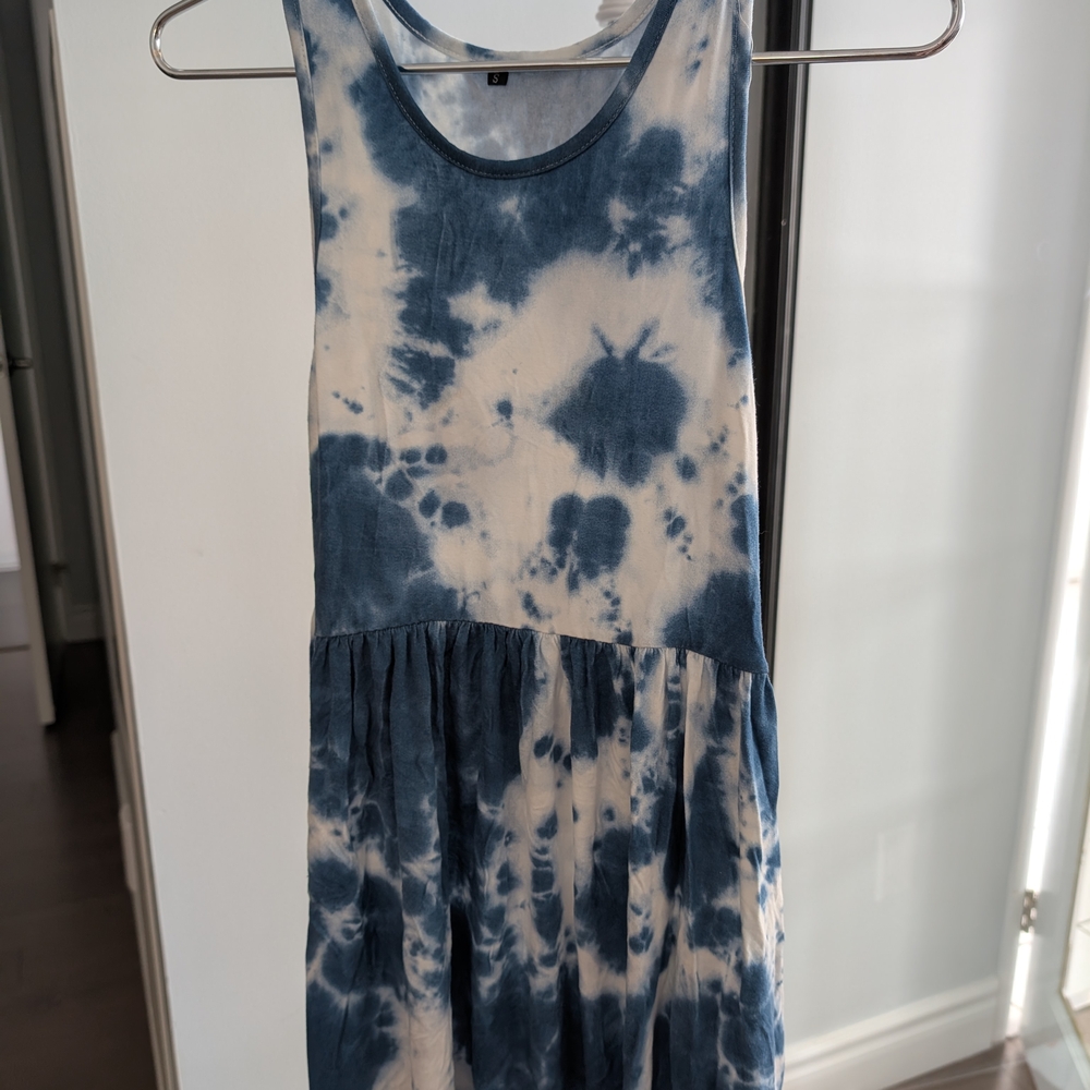 Blue Tie-Dye Sleeveless Dress